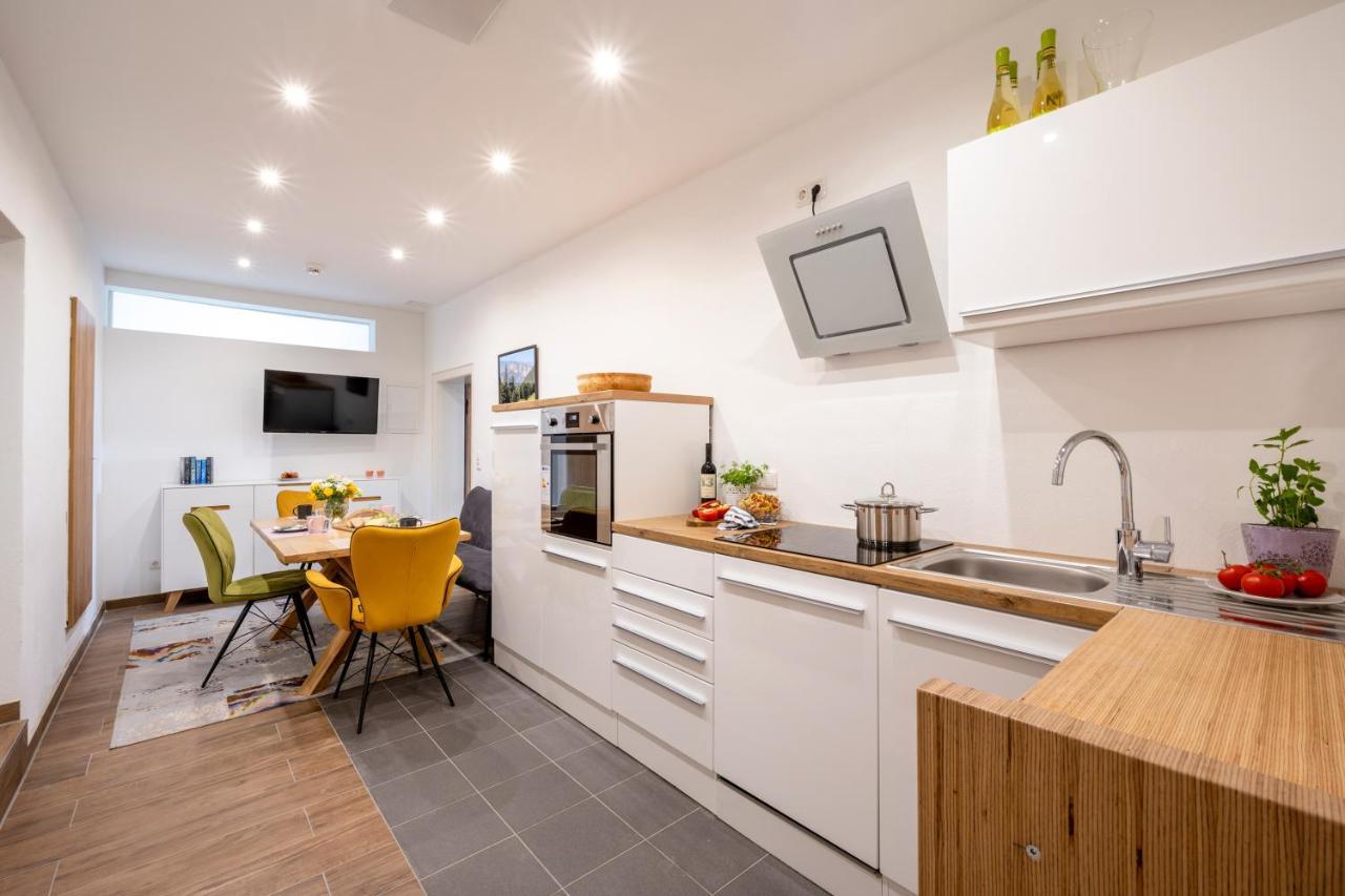 Zwischen Salzburg Und Berchtesgaden Apartment